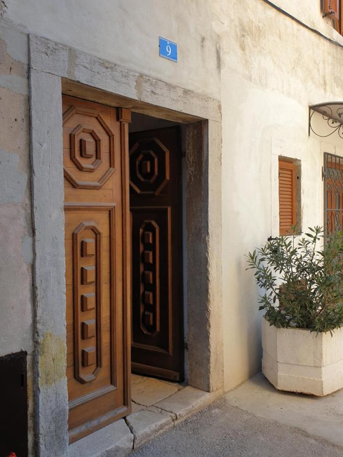 Apartment Old Town Umag Buitenkant foto