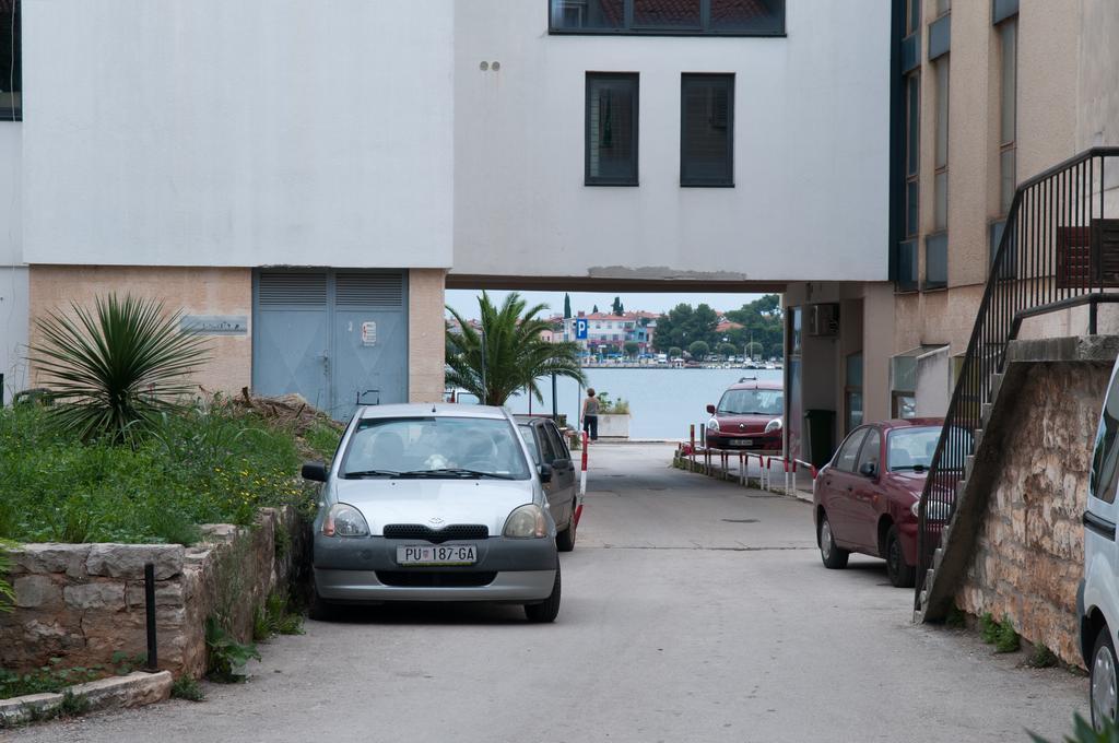 Apartment Old Town Umag Kamer foto