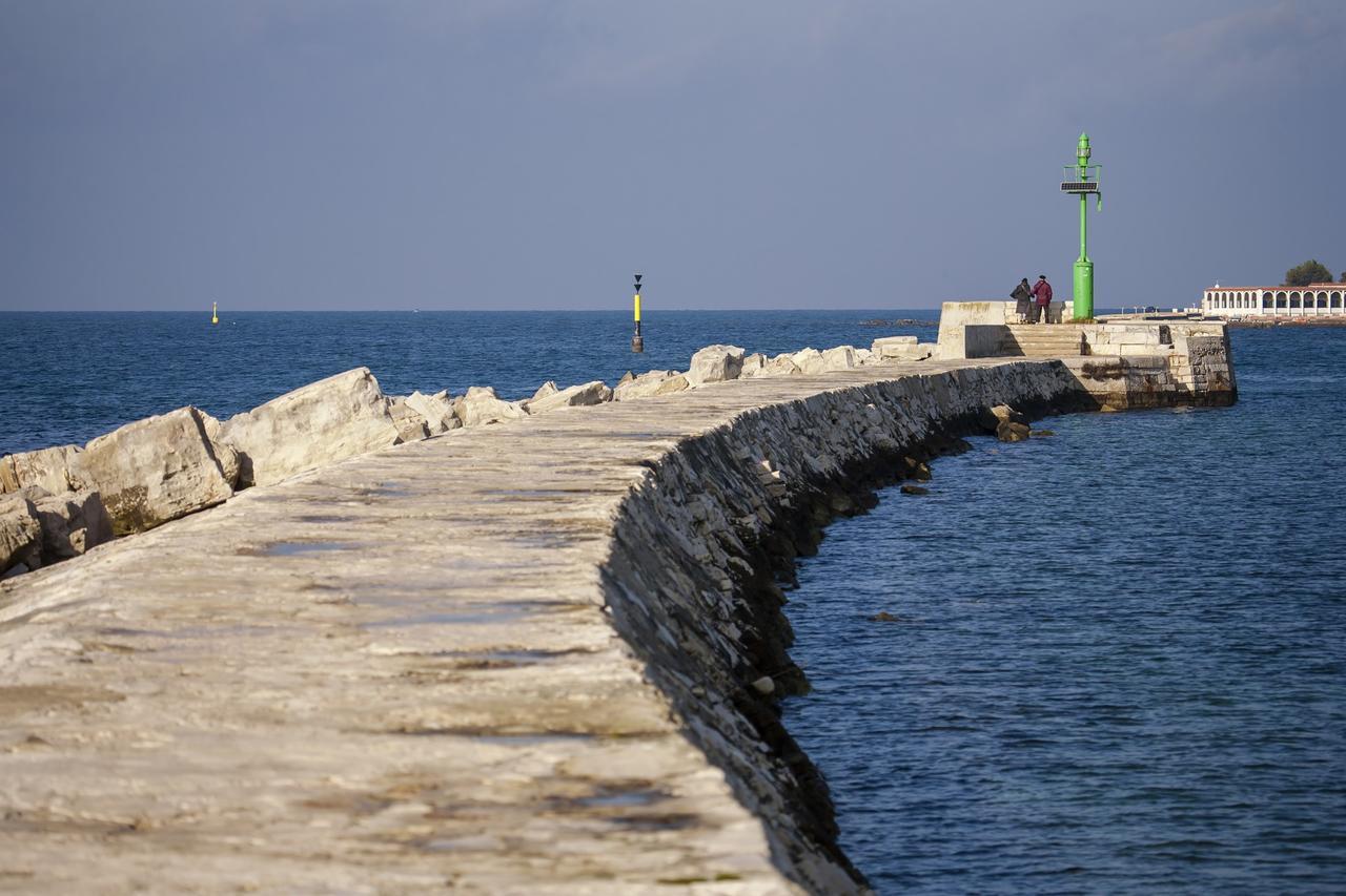 Apartment Old Town Umag Buitenkant foto