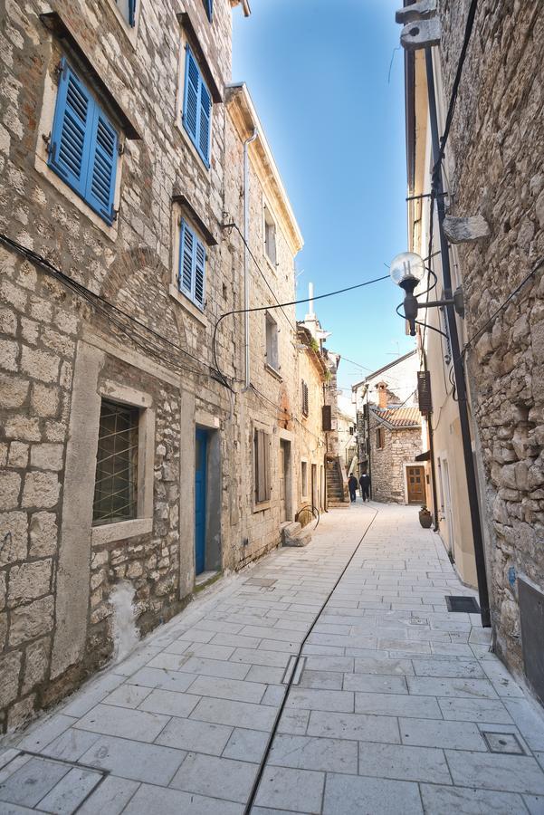 Apartment Old Town Umag Buitenkant foto