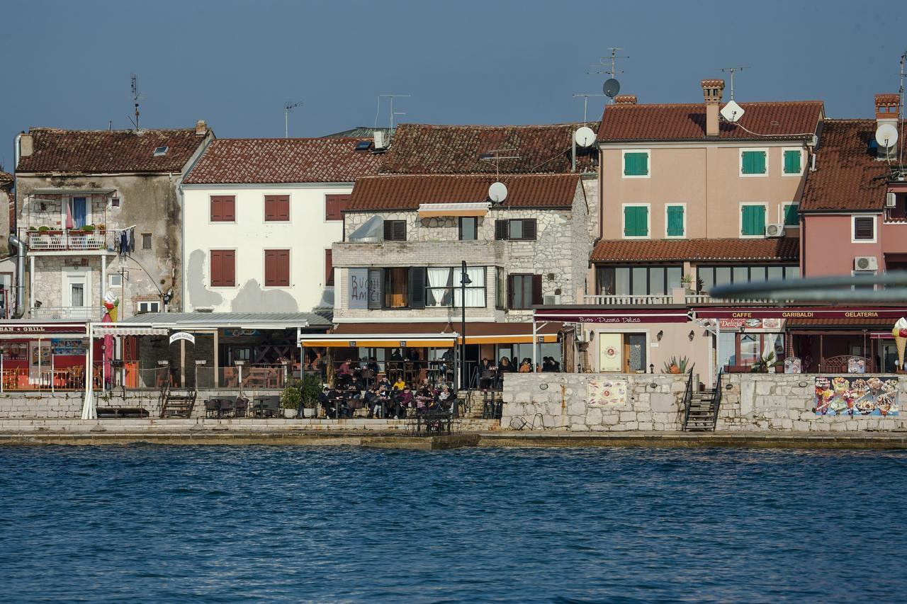 Apartment Old Town Umag Buitenkant foto