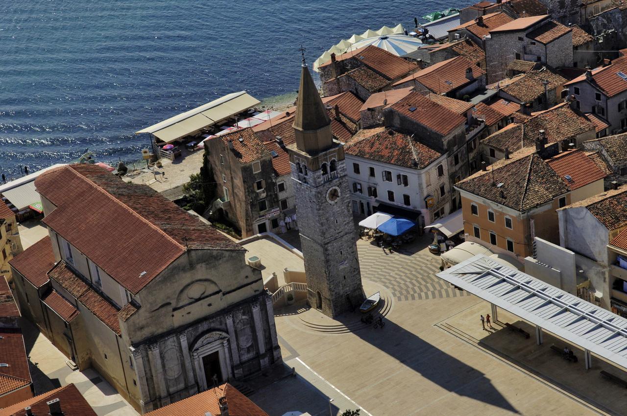 Apartment Old Town Umag Buitenkant foto
